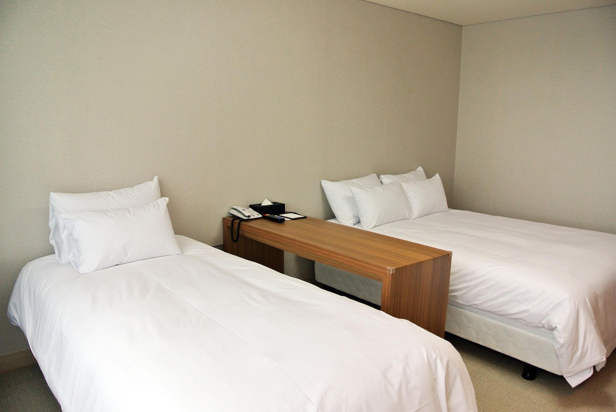 Jeju Noblesse Hotel Esterno foto