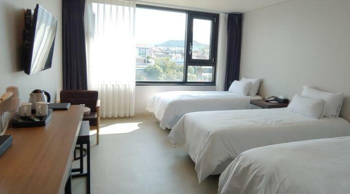 Jeju Noblesse Hotel Esterno foto