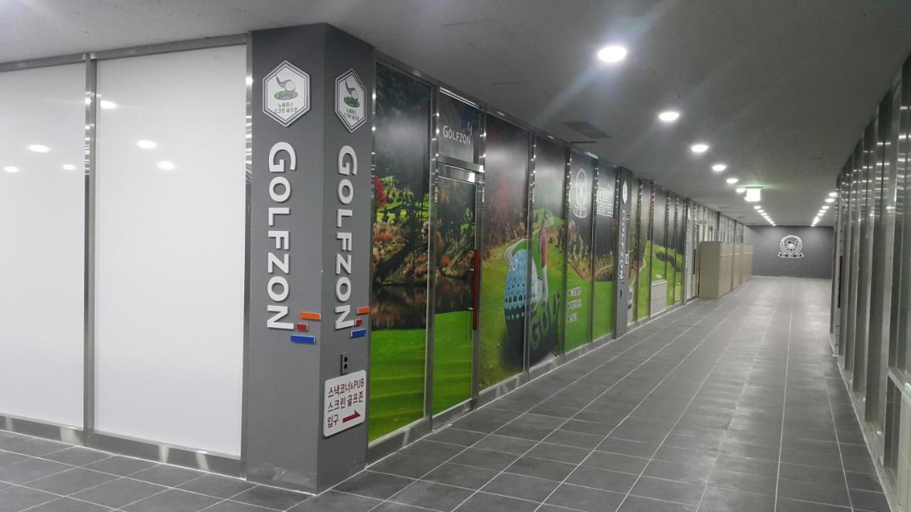 Jeju Noblesse Hotel Esterno foto